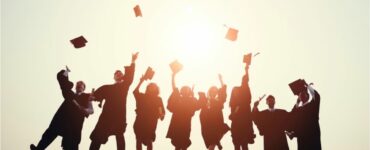 10 reasons to get a university degree
